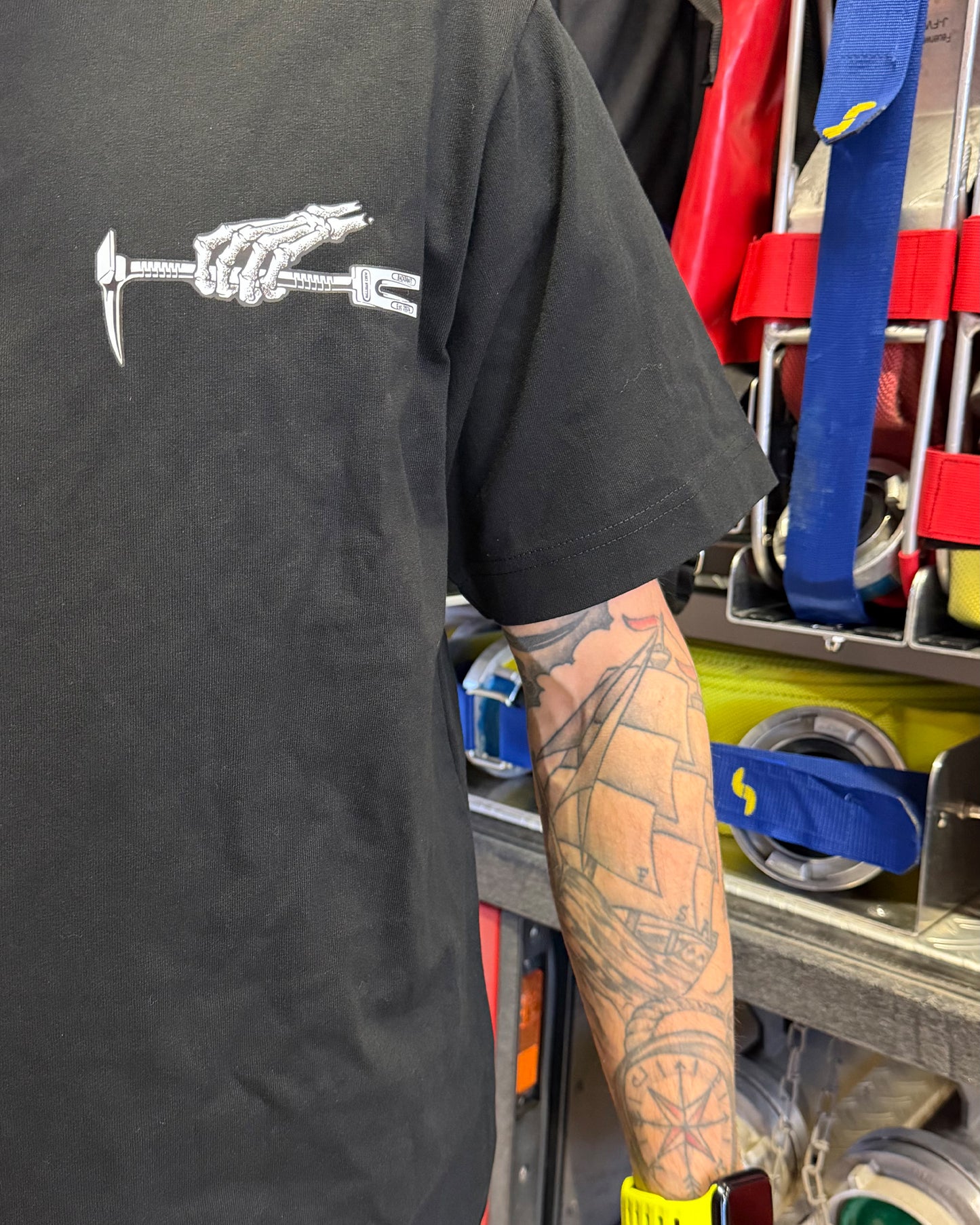 Halligan Crew Backdraft T-Shirt (ACHTUNG: Oversize)