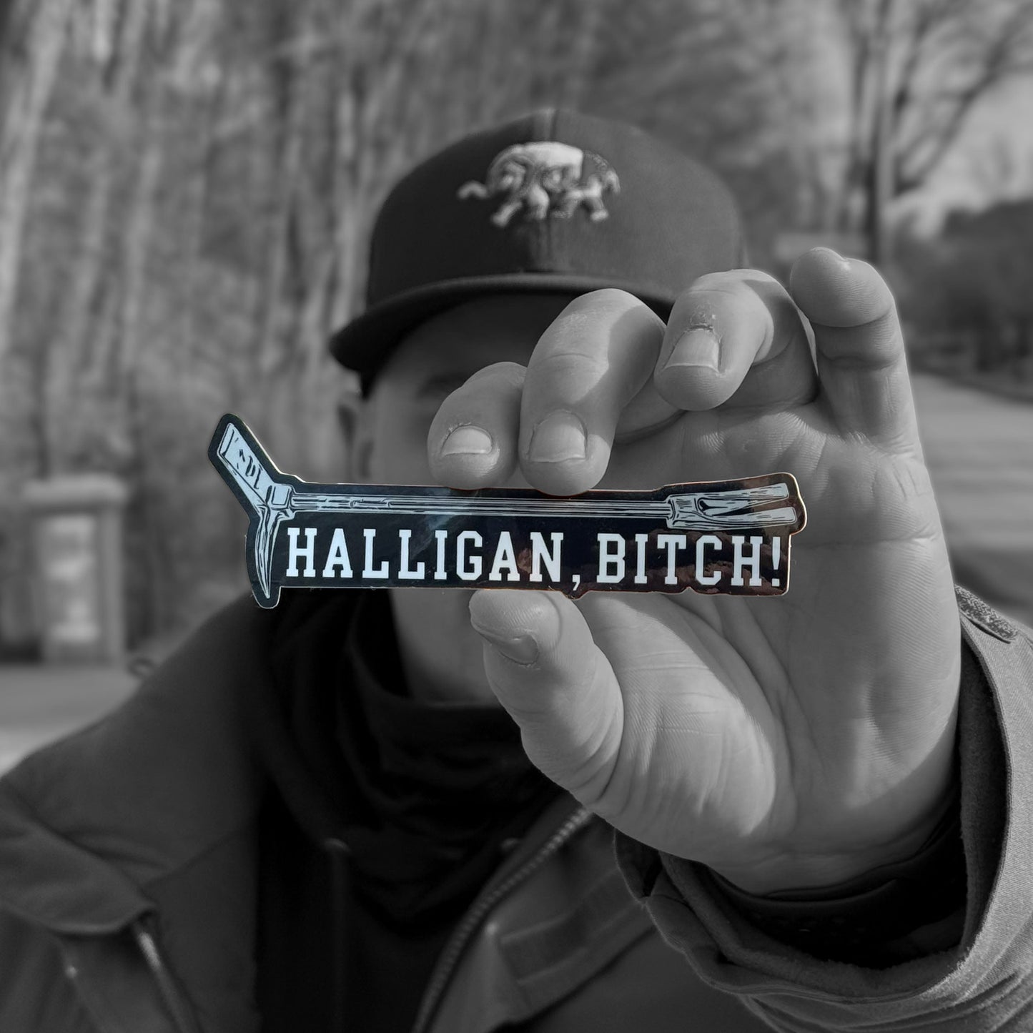 🎁 Halligan BITCH! Premium Sticker Schwarz (100% off)